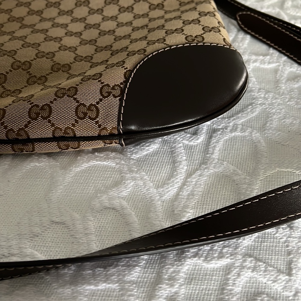 New Gucci purse with dust bag - Picture 8 of 15